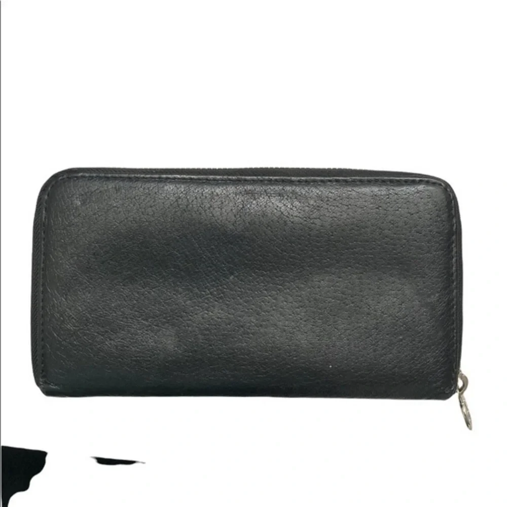 Tory Burch black leather logo clutch wallet